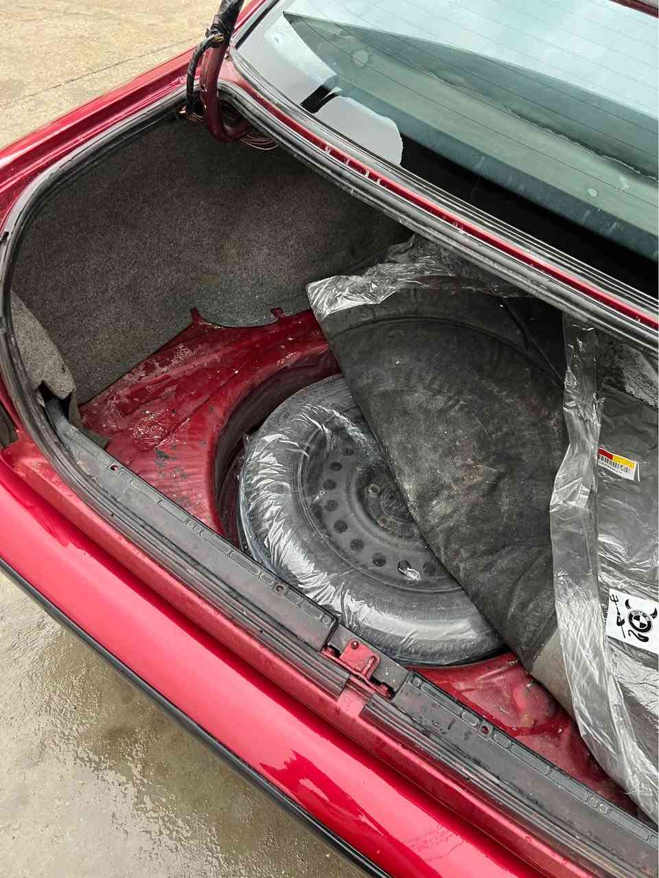 سلام عليكم 
لبيع BMW🔥
✈️525Aiاصل
موديل 1992
لون ماروني 
مسكر  بلادي. كير اوتوماتيك
فتحه سلايد
كشنات جلد و قماش
ستيرن ارباگ
بجم عريض
دعاميات m سبورت
تايرات ويل خليه   جديد
سيارة مصبوغه عام جماليه جديد 
طخم + حداديه جديد 
رقم سليماني   رقم و سنويه جديد
كير و محرك. ب شرط
تحويل ب شرط غرامات مابيها
————————————————-
عنوان :عقرة قريب موصل و اربيل 📍
رقم تلفون 📞 
    كورك👈***********  
أسيا👈***********
***********
واتساب موجود علي كورك📲 أربيل, العراق
