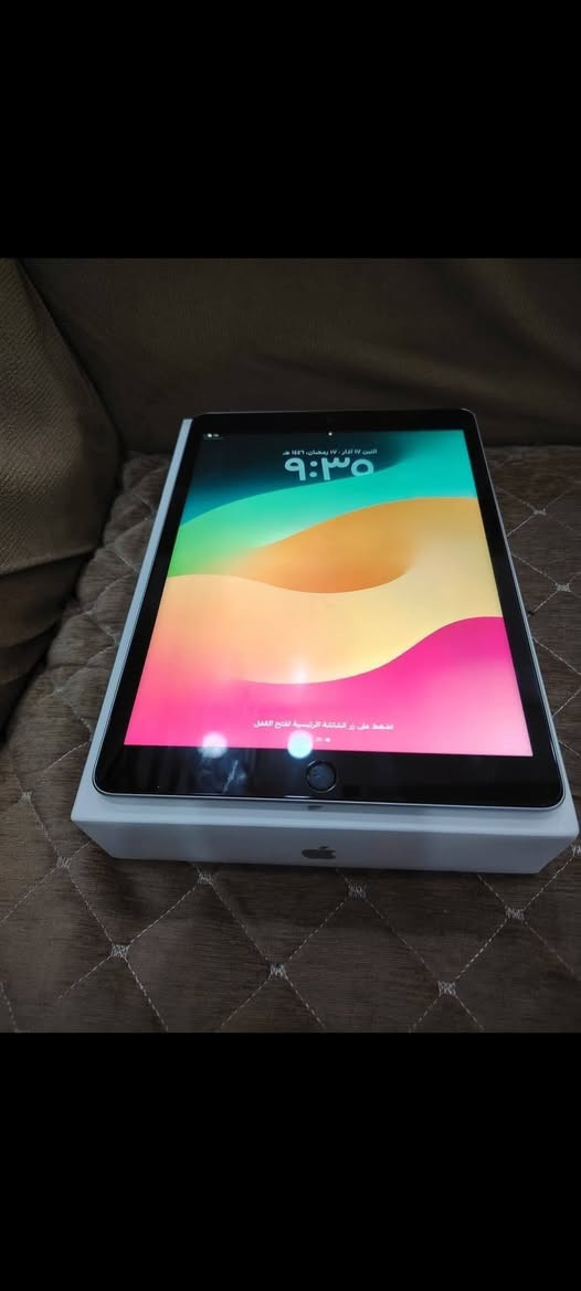 سلام عليكم ايباد 9 للبيع السعر225 وبي مجال قليل حك الجيه العنوان بغداد مدينه الصدر ***********
