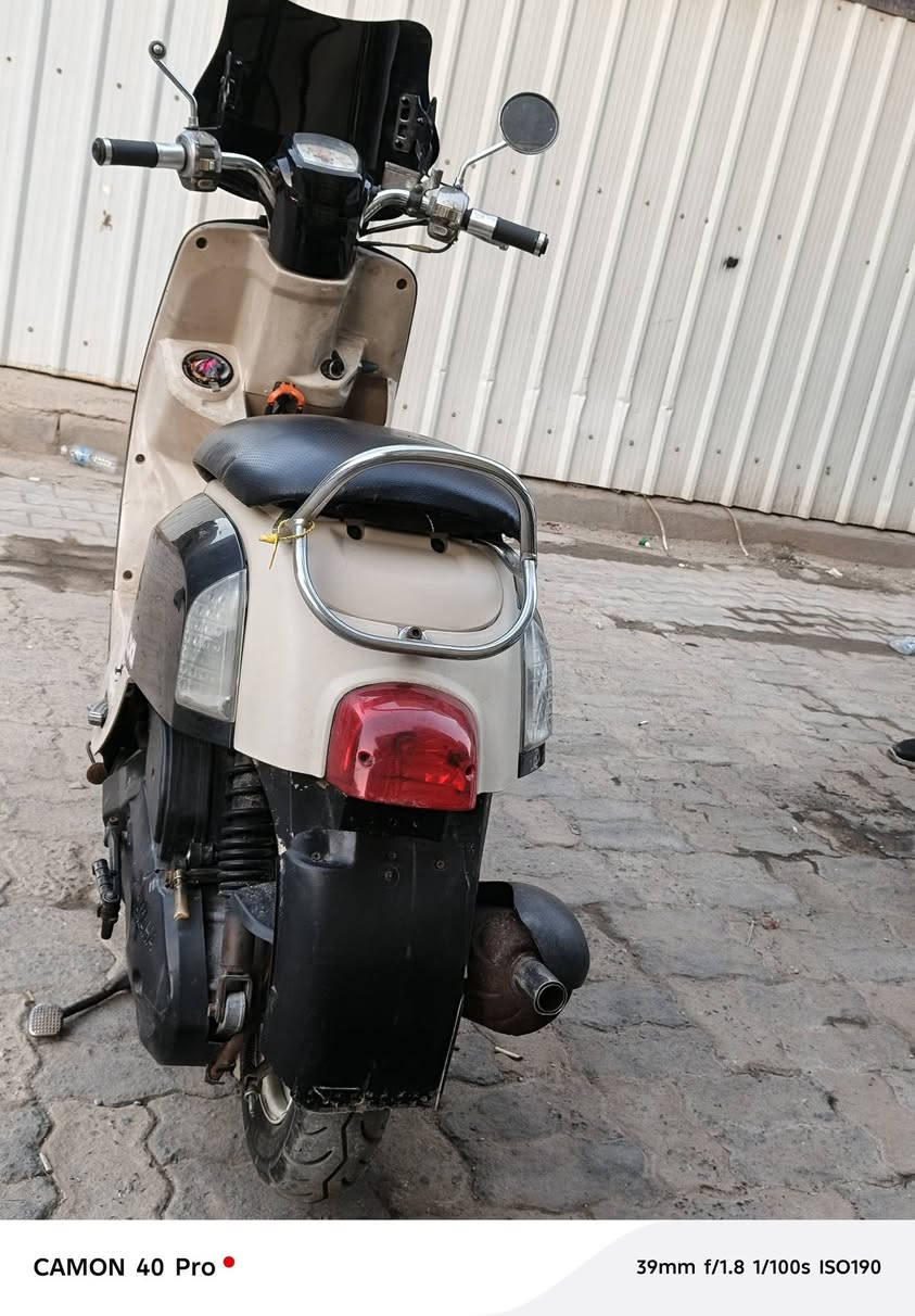 بوليسي صار ٤ شهور نازلة رمبه والله ماخذها بمليون ٣٥٠ كفاله عامه ب٦٥٠ بيها مجال ***********
