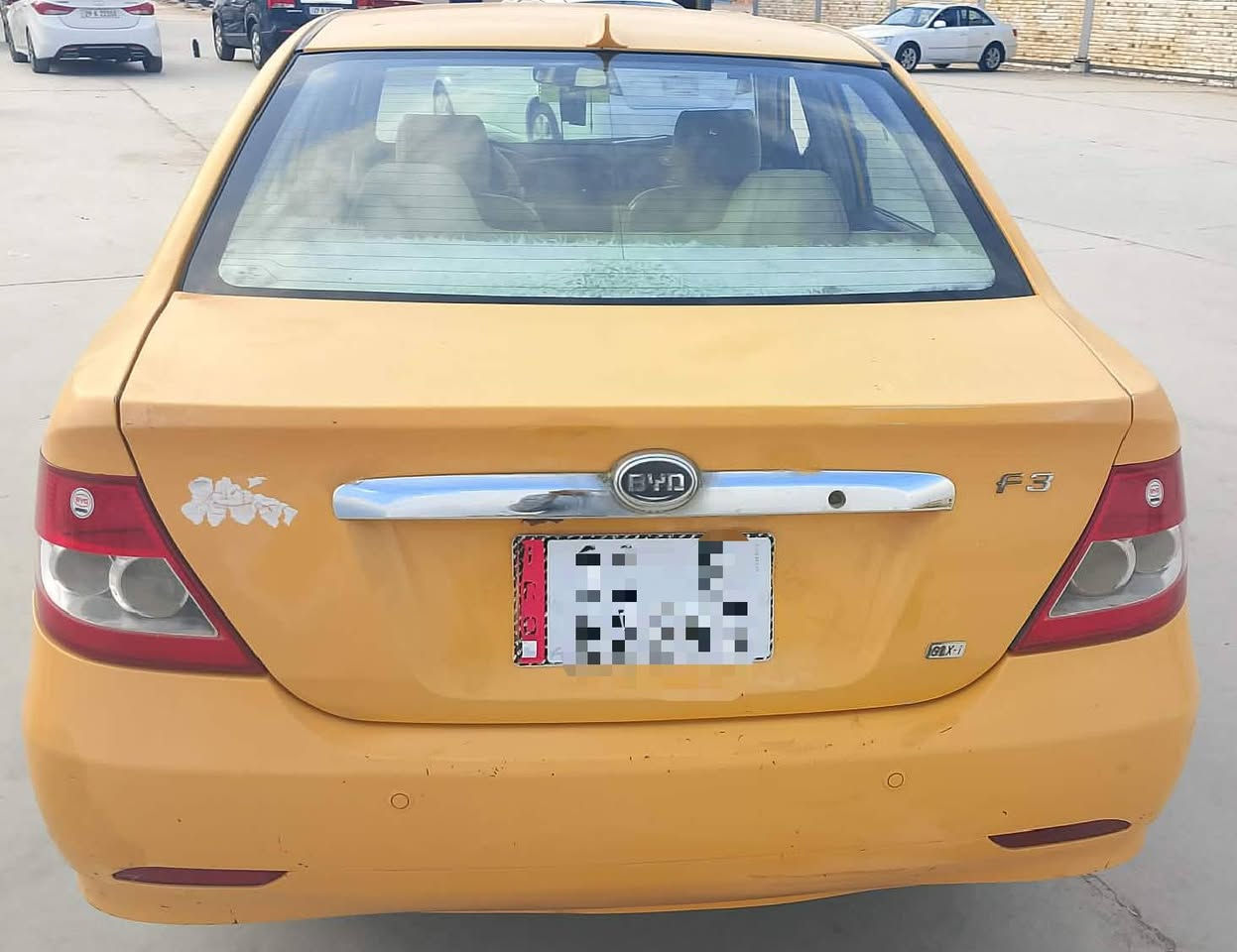 يالله
رمضان كريم صيام مقبول 
بي واي دي f3 موديل 2011 رقم بغداد دولي مصفره خط وبحث وسنويه جديده مكفولة ضربه ما عدئ چاملغ الامامي بي بارد قليل والخياسات بدوس قليل والچاملغ الخلفي معمر والباقي السياره مكفولة كفاله عامه مكينه خير من الله وگير حداديه جيده جدا باتري جديد كهربائيات كيجات شغاله اربع جامعات شغالة سياره گير عادي تحويل مكفول 
بأسم صديقي ، السعر 43 وبي مجال قليل 
(***********)
