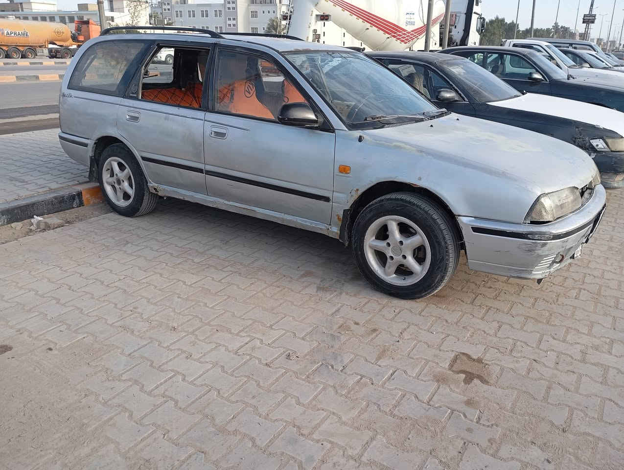 سيار ابريميره ياباني موديل 92 رقم ديالى مالكه بغداد راعيه مااندله سعر 24 ورقه وبيه  العنوان النجف الاشرف كوفه لاستفسار الاتصال على الرقم ***********
