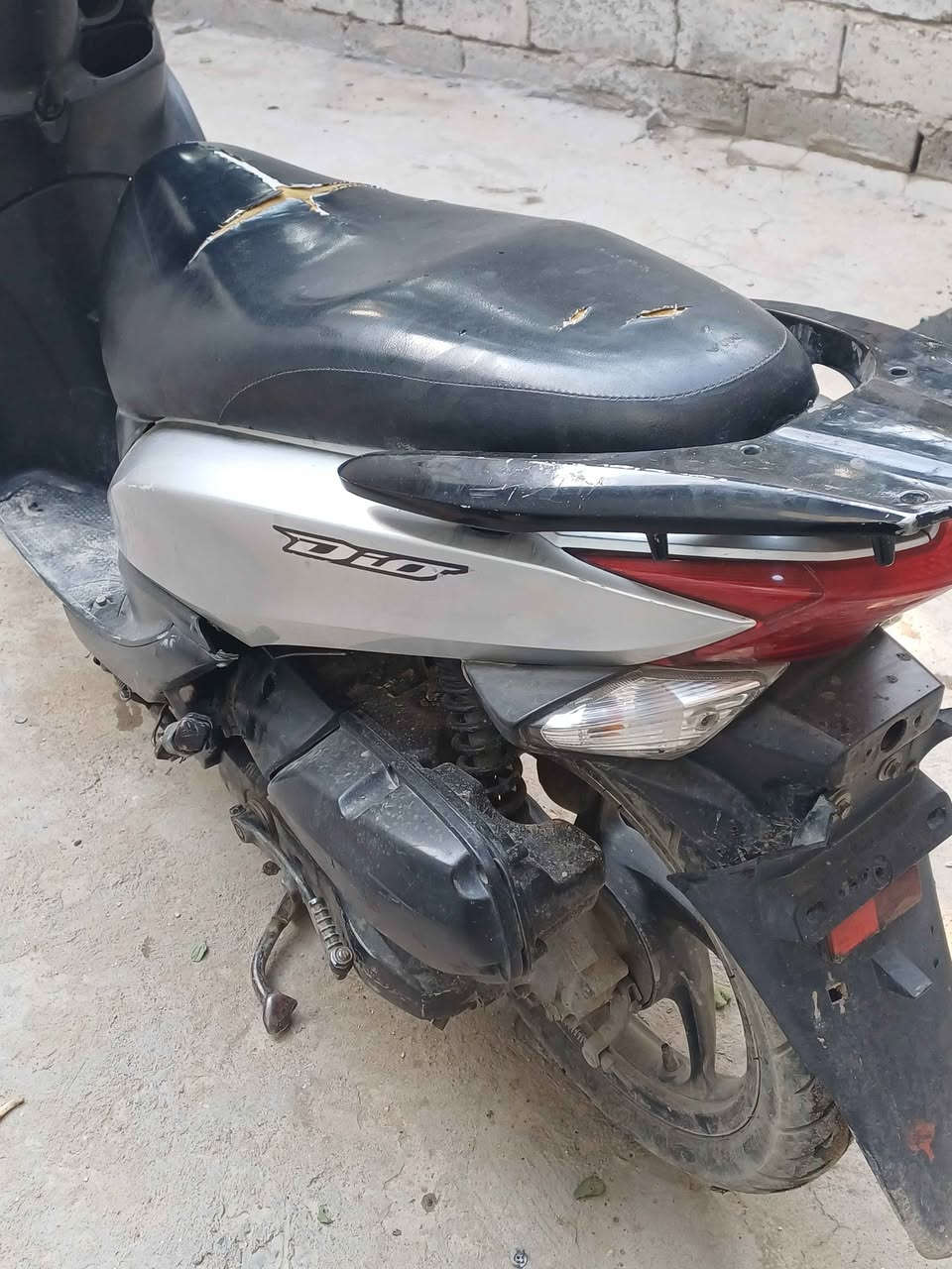 دراجه هوندا دايو سرعه 140 دراجه حلوة وكامله مكينه نضيفه كهربائيات كلها شغاله السعر 350 وبيها مجال مكاني بغداد رقم الهاتف *********** بغداد, العراق
