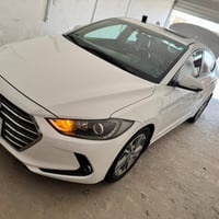 الانتره للبيع موديل 18  مكانه بغداد الشعله  قطاع الخامس سياره نضيفه كل...