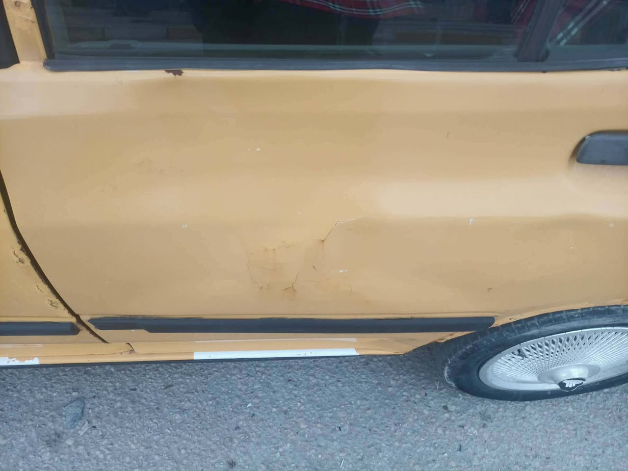 سلام عليكم
سايبا موديل 2012
محرك بي خيط بخار 
شواصي نضاف واحد محمر 
مطلوبه 240 ينزلن من السعر 
كبل عقد مروري اسوي وياك 
السعر 19وبيها مجال
بغداد ناحيه الرشيد قرب السريع الجديد اليوسفيه دورة 
***********
***********
