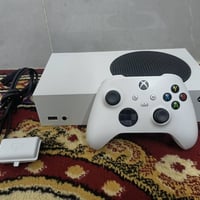 اكسبوكس سيريس اس الجهاز نظيف شاهد الله وما بي أي مشكلة شرط تفحصه يالله...