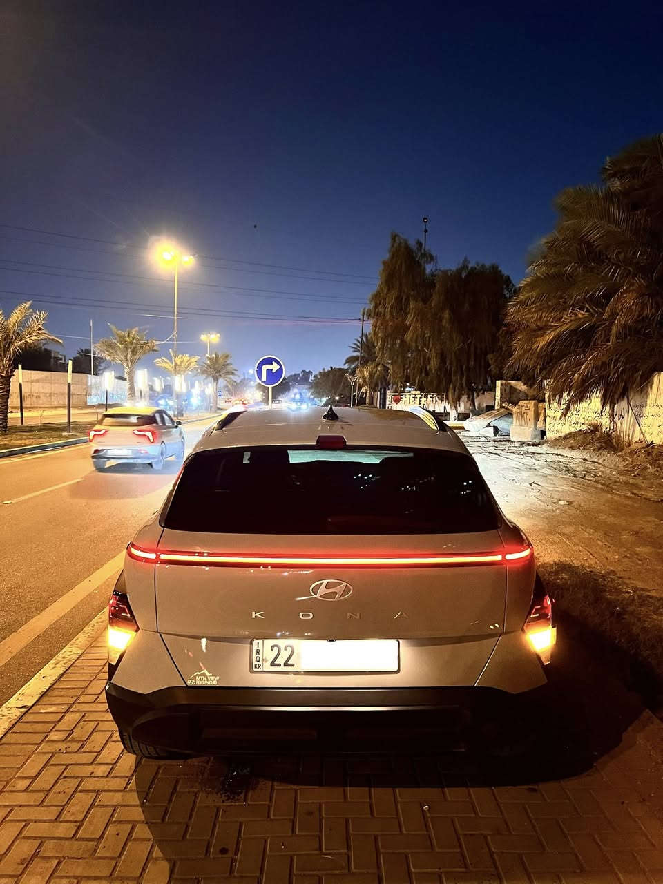 هيونداي كونا 2024 SEL
ايرباك سليم ✅️
الشاصي سليم ✅️
جاملغات امامية فقط سرقة وبنيد مصلح 
اللون اسمنتي 
مكينة 2000 
ماشية 31 الف
كير تعليك 
شاشة ديجيتال متصلة 
انظمة قيادة متعددة 
وضعيات شاشة متعددة 
اوتو هولد 
رادار 360 
كشن كهرباء + تدفئة  
تبريد خلفي 
منافذ تايب سي 
باقي المواصفات معروفة 
بغداد اليرموك 
***********
اتصال او واتس اب رجاءً ممتواجد فيس 
السعر 182$
