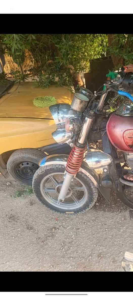 ستوته للبيع جمره مديل 15.مكينه ا ضفيره تخم. تاير زنون كله. جديد  استوته جاهزه. عله اخر. حبايه مكلف بل. نشر رقم صاحبه *********** مكانه كربلاء
