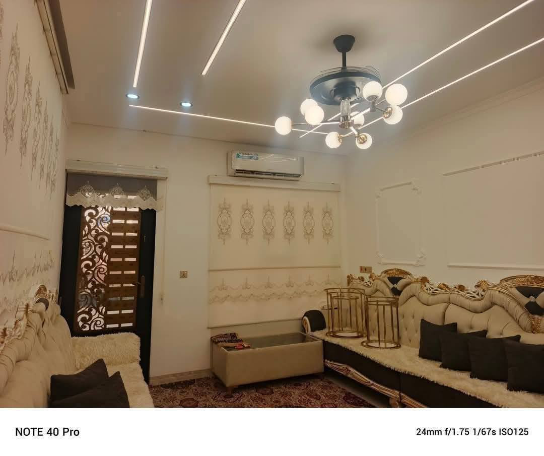 #دار للبيع.:مساحة 115م🫲طابو صرف
#موقع -- شورجة خلف مثلجات ريان علي فرع عشرين 
__________  
# نظام دكت مركزي    
#سقوف مغربي                                                        #فرع  عريض                                                                                                                       #بناء فول مواصفات
#فول سيراميك                                                                                                                          #منطقة فول خدمات  
طابق اول كراج +غرفة                                                                                                                                                                                                                                                                                         #طابق ثاني/ غرفة نوم+ هول +مطبخ+استقبال- صحيات 
☑☑☑☑         
#للاستفسار اتصال عالرقم 
 ***********
***********
راجع مكتب عقارات اسيا
عنوان مكتب سايدين قادسية وبنجاعلي مقابل صيدلية شيخاني
