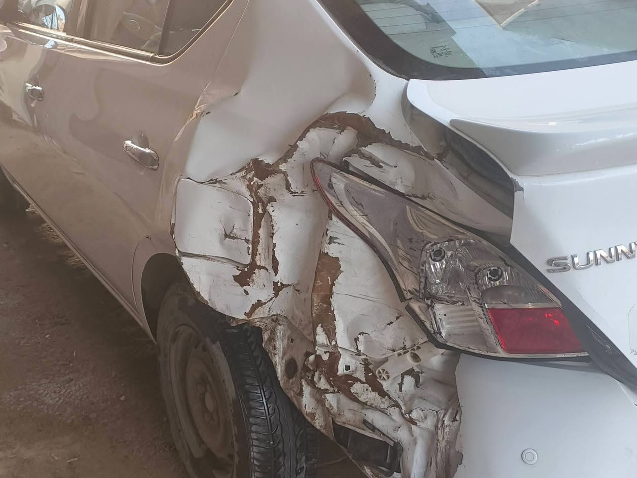 نيسان صني موديل 2020
ابيع فقط مامصلحها  مكاني الكوفة  السيارة مال جناي مو أبو معارض


**إذا كنت صاحب هذا الإعلان وتريد حذفه لأي سبب، رجاءا أرسل رسالة إلى الدعم الفني**