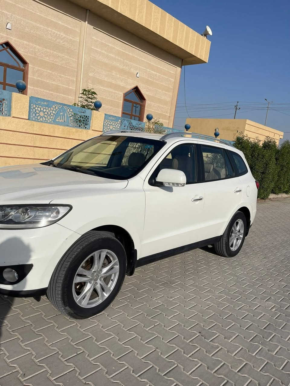 سنتافي موديل2011رقم بابل بأسمي تحويل مباشر سنويةبعد شهرين وتسقط مكينة 6سلندر كير كله جاهز تبريد تدفئة تخم تاير جديد مكفولة من كلشي مكاني نجف حي المكرمة السعر 155 وبيها مجال رقمي ***********
