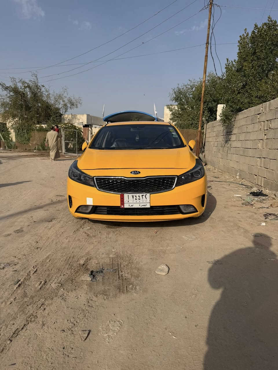 يالله السلام عليكم للبيع او المراوس  كيا سيراتو  وارد كوري مديل 2016
مكينه 1600 دكشن عالي كير مكينه كارتون 

حداديه طخم تاير تبريد كله جاهز 

فوصل مواصفات  ماعدا الفتحه 

شاشه بصمه كامرات كشنات جلد تحكمات جهتين سياره فول للأخير 

سعرها 110 وبيها مجال 

مكاني ناصريه مركز 

رقمي ***********
