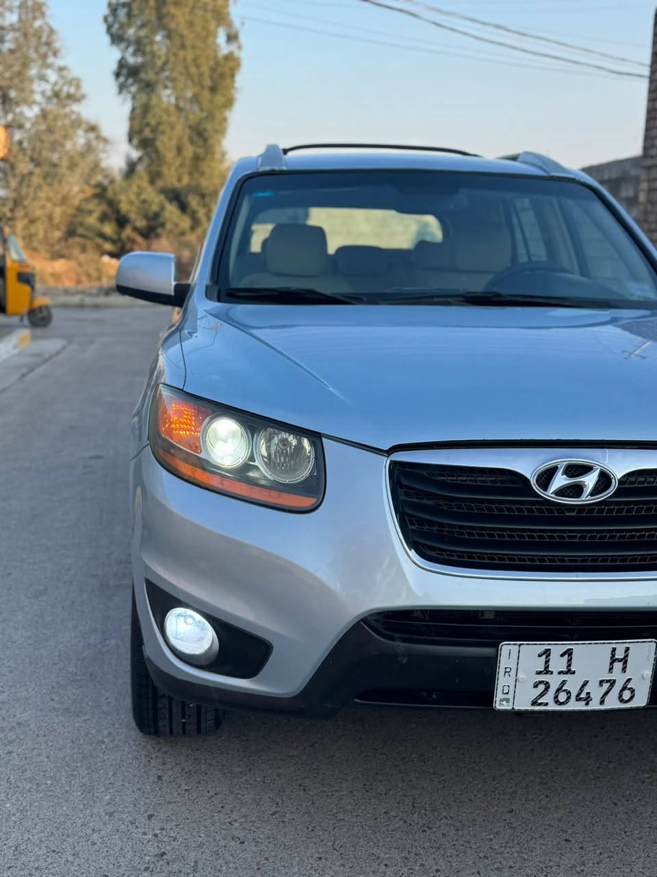 سلام عليكم

سنتافي 2007 وارد امريكي كلين

بدون حادثه بيه صبغ بلعراق اثر تكشير

مكفول من لحادث ولرباك بجم كبس

بيه قطعه صبغ وقطعتين كلير بدون قطرت
معجون

محرك 6 سلندر 3300 / جديد 🆕 
+ كير جديد 5 نمر

تخم تاير  ستوني شاده صدر امامي خلفي 

7 راكب تبريد 3 قطع كشنات جلد + كهرباء

شاشه كامره تحكم جهتين لايت زنون 

رقمه وسنويه جديده 

بسمي وهزه جديده وشرط تحويل

سعرها 115 وتصل وتدلل مكانها بغداد

***********
