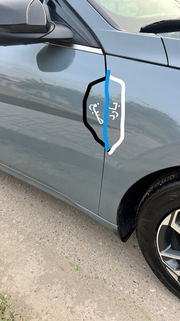 السلام عليكم
النترا 2021

موصفات السياره 

🚦فتحه.                                                                                     

❗️شاشه دجتل متصله 

❗️لد داخلي 64 لون

❗️كامر دواره 

❗️رادارات أمامي خلفي جانبي 360 درجه

❗️تدفئه كشنات

❗️شحن لاسلكي 

❗️ويل كب

❗️دمام خلفي 

❗️سماعات بوس 

❗️3انضمه قياده سبورت ايكو نورمال 

❗️دخول ذكي. 

❗️تبريد بيانو 

❗️تبريد لمس

❗️نضام ترحيب 

❗️ جنطه تنفتح عند الاقتراب 

❗️تحكم استيرن 

❗️مثبت سرعه 

❗️قياده ذاتيه 

❗️توقف ذاتي

❗️ لون مميز سمنتي 

وبعد بيه اهوايه موصفات 

حادثه السياره بنيد  وجاملغً بدون دواخل 

السياره رقم بغداد تحويل ثاني يوم 

سعر السياره . 155وبيه مجال  

وماكو هيج سعر بيهجي نضافه وموصفات

وبل عافيه ع ياخذه سياره احله من صور بهوي  وجديده 

الرقم لاستفساره.  ***********
