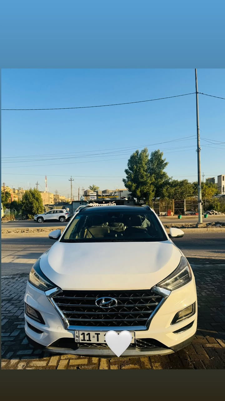 سلام عليكم توسان للبيع او مراوس 2019VIP وارد امريكي2400GDI
حادث جاملغ وبنيد 
رقم بغداد النكليزي الجديد  بأسمي 
اشاير مري 
ترحيب عند القتراب
بصمه 
بنوراما طكتين 
كشنات تدفئه تبريد 
ستيرن تدفئه 
لايتات5عدسه 
تشغيل عن بعد 
بصمه ابواب عدد 2
كشنات كهربائيه
كامره دواره 5 عدسه 
ويل كروم
تحكم ستيرن جهتين 
صدر امامي خلفي جديد 
ملاحظه: السياره كير ومكينه خير من الله مامفتوحات بلاديات ع وضع الشركه رقم  بغداد
العنوان /البياع حي الاعلام
***********📞
السعر ١٧٠ وبيه مجال لطيبين
