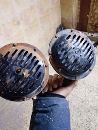 بوش • عدد ٣ • شلع