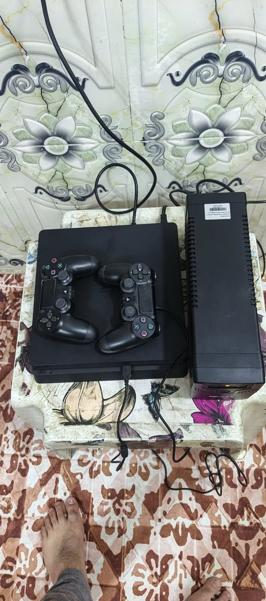 سلام عليكم بلي فوار سلم مهكر نضام 9 جهاز مال بيت وياء يوبيس ويدات ثنين سعر 260 بكان حي وار ***********
