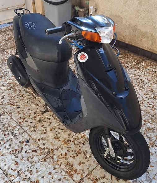 ساسوكي صارلها 10 ايام طالعه من الوكيل كفاله عامه كهربائيات كله شغاله السعر 550 الشراي يتصل ***********
