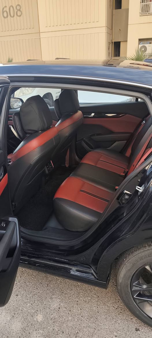 دونغ فينغ A30 ٢٠٢٢ اوليوس رقم بغداد فول مواصفات اوتو هولد تحكم ستيرن جهتين ماشية ١١٧ كم بلادي بعده بالضمان السعر ١١ $ هاتف ***********
