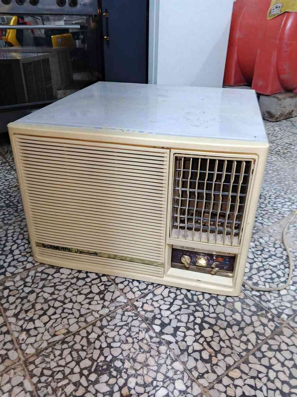 متاح مكيف طن ونص نوع جنرال شغال ع الفحص. كامل مثل ممبين السعر من الاخير 250 العنوان الزبير الاحسائيه.
***********
*********** وتساب 
متاح مكيف طن ونص نوع جنرال شغال ع الفحص. كامل مثل ممبين السعر من الاخير 250 العنوان الزبير الاحسائيه.
