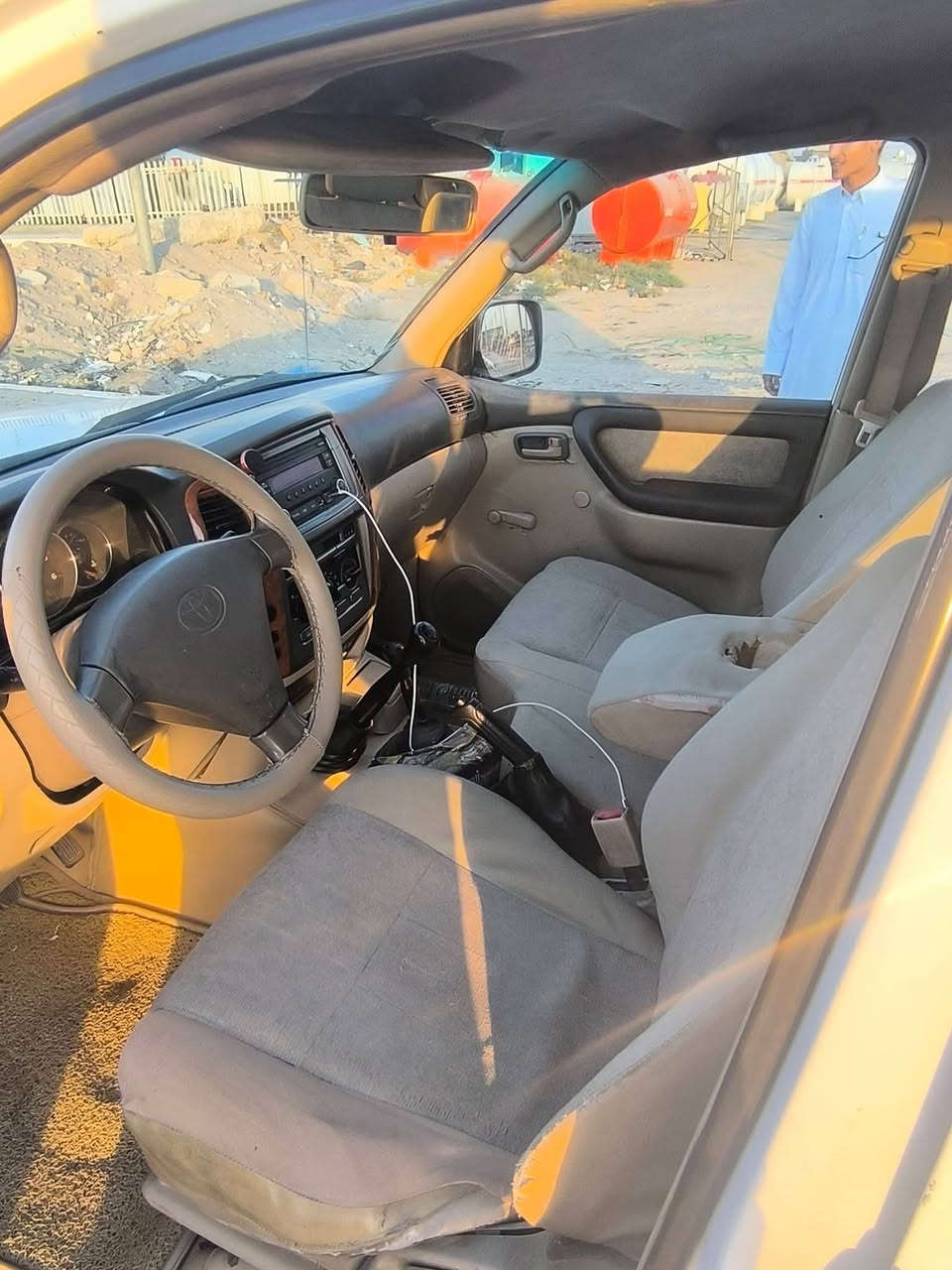 سلام عليكم مونيكا للبيع2003

ماشيه 150الف حقيقي

رقم  بصره جديد سنويه 2028

كير عادي  مكينه كاز

مكينه وكير وحداديه واكسن جديد 

تخم تاير جديد تبريد ثلج 

كفالة من الضربه صبغ عام السبب اثر جراد

رقم ***********

مكان ناصريه سوق الشيوخ 

السعر 125وبيه مجال بيع مستعجل
