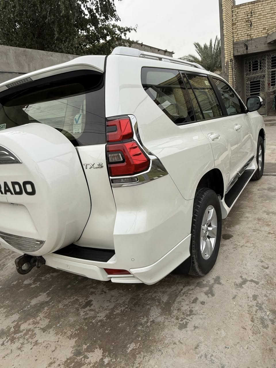 برادو مديل2019TX.S
رقم بغداد ساز 
المحرك 6
ماشيه97 الف
مكفوله كفاله عامه 
مواصفات السياره
 بصمه
كشنات كهربائيه 
فتحت سقف 
حساس امامي خلفي
تبريد3قطع
ثلاجه وسطيه
وباقي المواصفات معروفه
العنوان/بغداد
الستفسار الاتصال على هذا الرقم
***********
