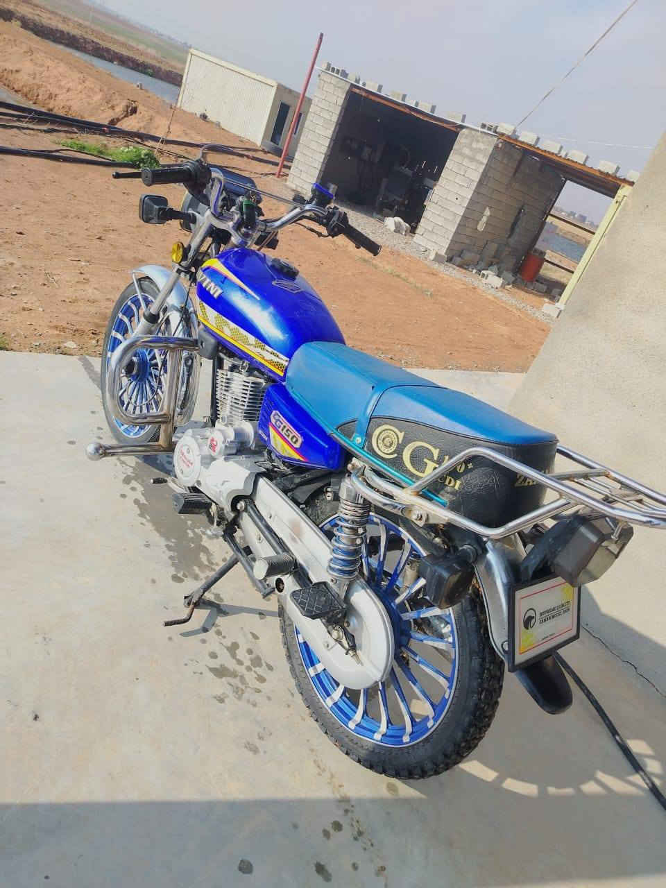 للبيع سافين 2025//***********
