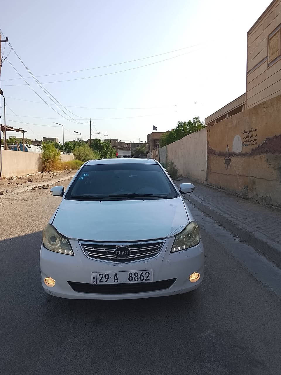 السلام عليكم اقرة التفاصيل واتصل سيارة BYD G3 
موديل 2013 ( مكينة وكير كورلا )السيارة مجفية ومصبوغة عام بيها بعض الملاحضات المكينة جديدة الكير بي طبة وهاف ابيع كير كايم حتى ماادوخك صدرها نضيف ناعمة شراي اتصل مكاني بغداد الرصافة رقمي ***********
السعر 34 ورقة وبيها حك الجية فقط 
• تبريد ثلج 🥶🥶
• شاشة كار بلي + كامرة + سستم سماعات كامل
• هزة جديدة وبسمي تحويل ثاني يوم مشروع وطني
• منضومة زنون لايتات ثلجي نهار
• ادامة كاملة + فيول بم اصلي ياباني
الي يشوفها مو كد فلوسة لايعلق رجائاً فقط بيع 
شراي اتصل وافهمك كلشي وبيك خير وتدلل 🩵
