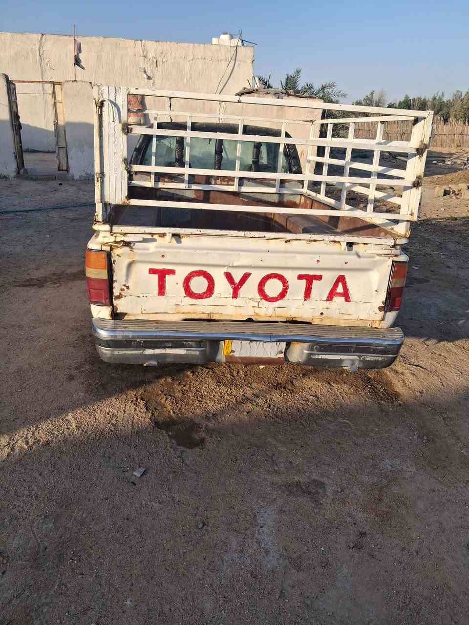 سلام عليكم بيكم موديل 1993مكينه كير حلوات سنويه منتهيه راعي موجود شرط التحويل كشره شوف العين  سعر 45وببه مجال حك الجيه العنوان بصره الزبير ***********
