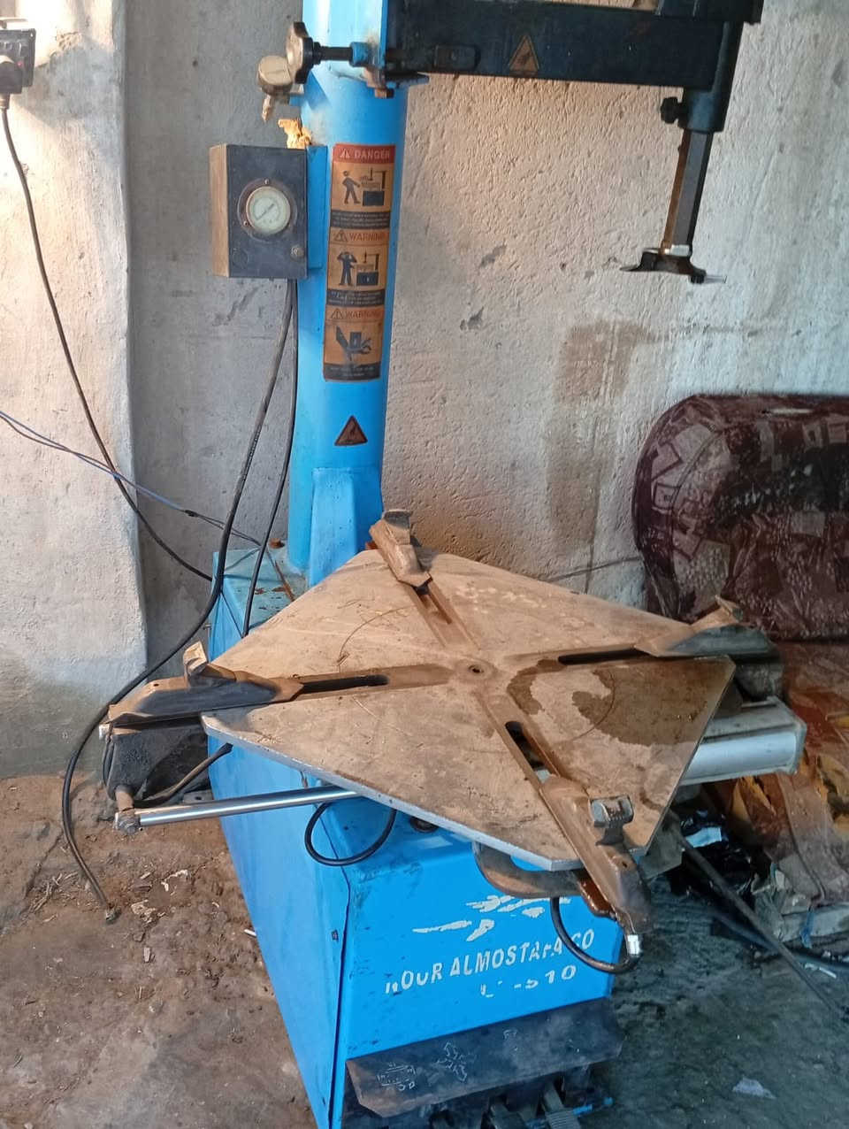 سلام عليكم خالعه للبيع ٢٤ شرط الشغل دوانيه البدير ***********
