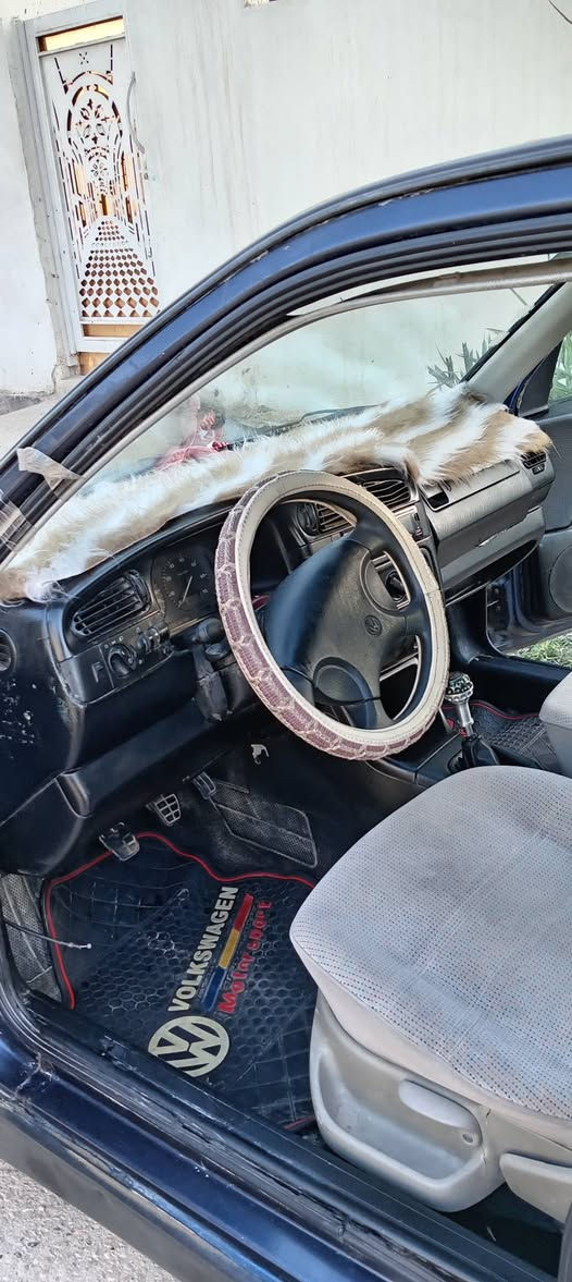 سلام عليكم سياره كولف البيع موديل 91كير عادي محرك كير خير من الله تبريد شقال السنويه احد 2030السعر 38بيه مجال مكان السياره الفلوجه السكنيه ***********// ***********
