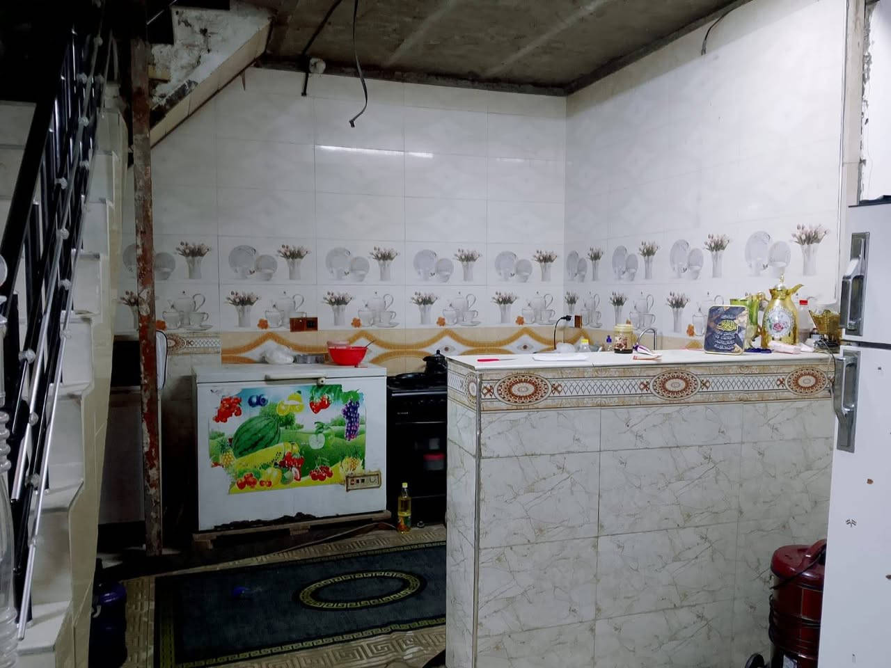 السلام عليكم عندي بيت البيع ابحي الوفاء دولان المساحه 95 متر المنطقة 38 السعر 87 مليون ***********
