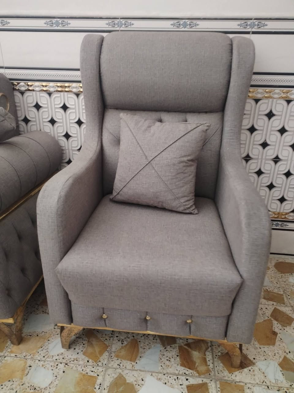 ✨ للبيع تخم قنفات كامل ✨
🛋️ 2 قنفات كبار 🪑 4 قنفات مفرد ☕ طبلة
 نظيف جدا وجاهزة للاستخدام 📍 
مكاني بغداد
للاستفسار خاص


**إذا كنت صاحب هذا الإعلان وتريد حذفه لأي سبب، رجاءا أرسل رسالة إلى الدعم الفني**