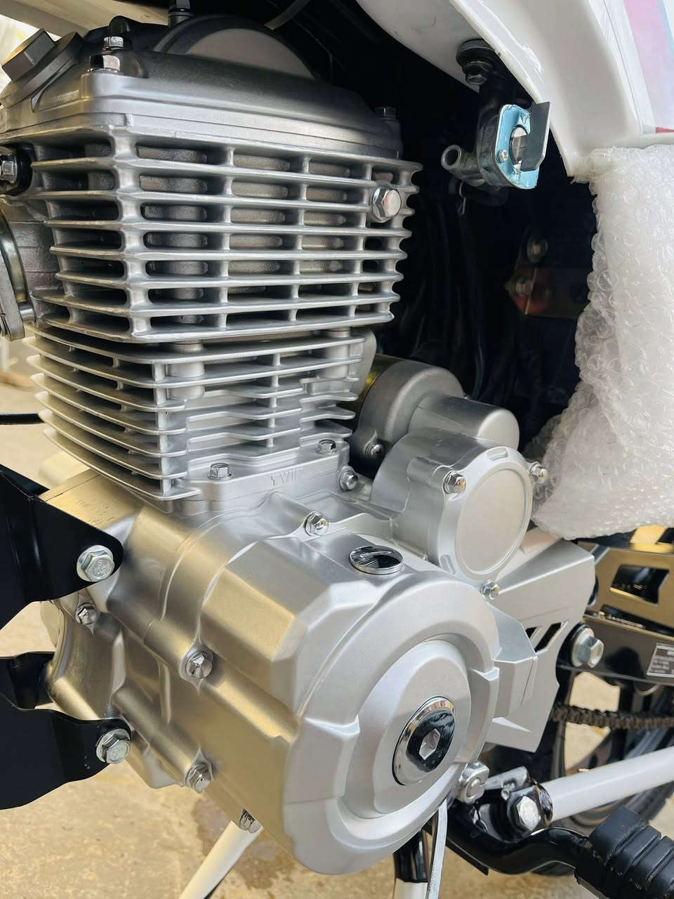 سنكي موديل2025 زيرو على وضع الشركه 
السعر مليون و٧٥٠ الف وبي مجال 
***********
