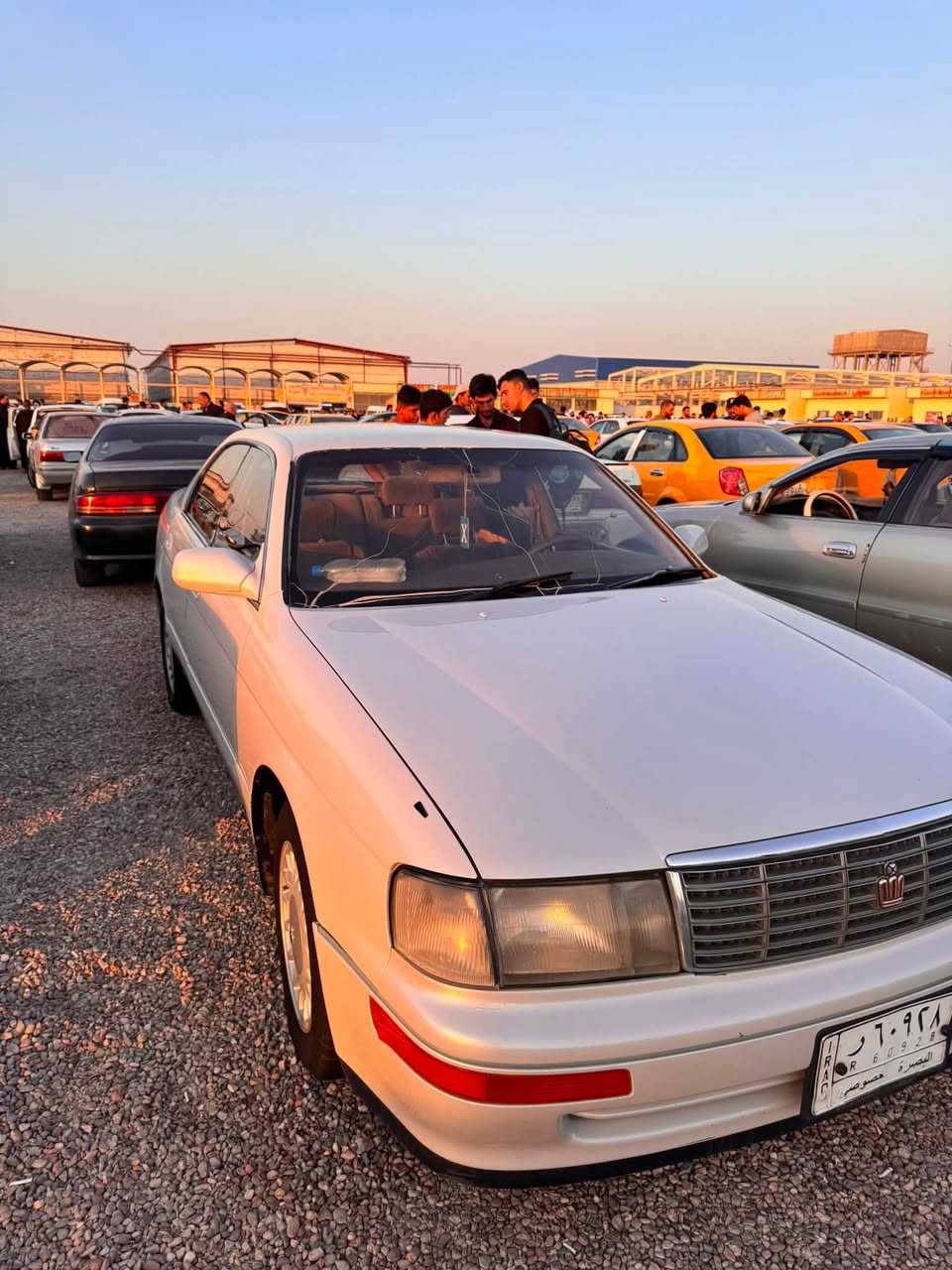 اقره المنشور وشوف الصور قبل لاتتصل
بطه متصل موديل 2000 باسمي 
مسستمه 10قطع بالكارتون 

(بيها ضربه بالمدكر الخلفي طاح عليها حايط ومتعاجز اسويها ماتكلف موجوده بالصور )
تبريد نقص غاز 

كمبريسر جديد 
مكينه كير جدد 
حداديه ربل بدي جديد 
سنويه منتهيه 

السعر55وبيها مجال 
شراي يتصل موشراي لاتكسر بالسعر السوك كلشي بي
***********
