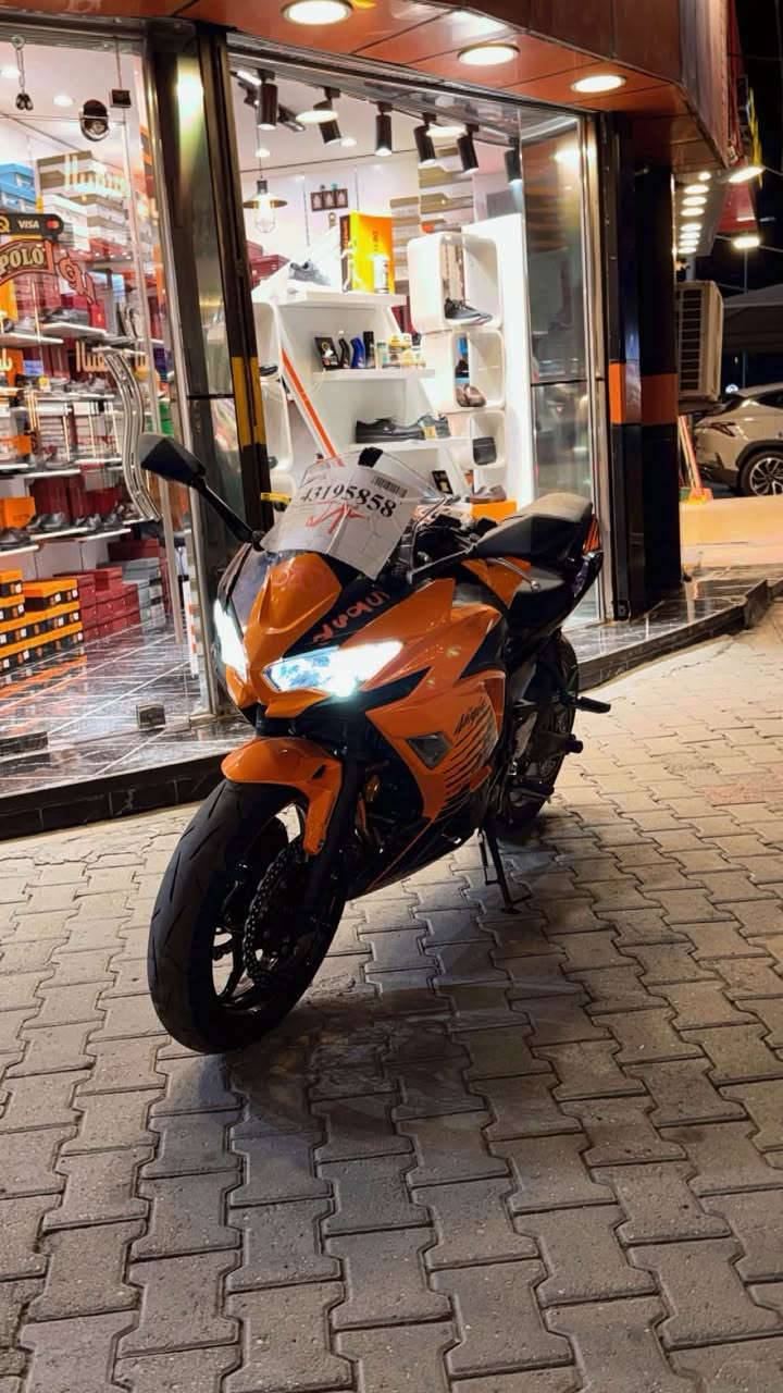 سلام عليكم اخوتي للبيع كاوسكي نينجا ٢٠٢٥ محرك 650 دراجه جديده دخول جديد بدون ارقام وبدون حادث شغاله نكره وكلشي بيها جديد للاستفسار وتساب فقط ***********
