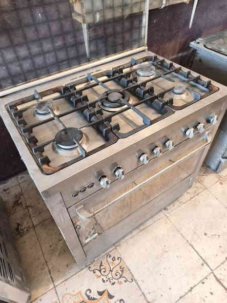 طباخ تركي استيل قبق جام فرنه نضامين شرط ع فحص وضمان كل نقص مابيه جاهز 

‏‪0781 090 0608‬‏     ‏‪0773 367 1776‬‏ ديوانية
