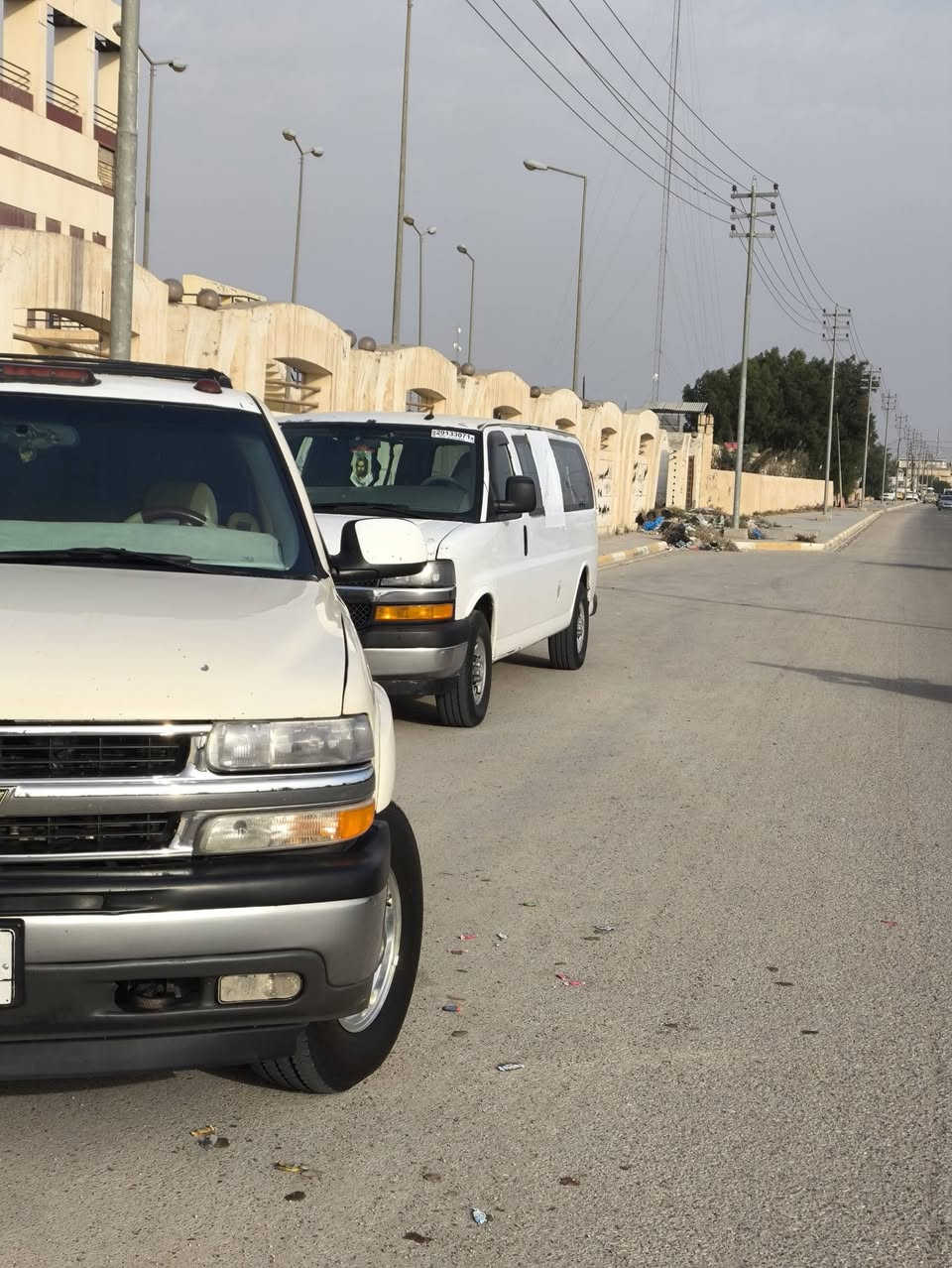 الافنيه لبيع خليجي
مكينه 6100
كير 1000
حديديه جديده
تبريد منظومه كامله جديده 
تخم تأير برجستون 2026
سلف باتري جديد
ادامه كامله لمكينه 
ضفيره جديده 
غرفه جديده 
سياره ما نقصه شي 
مكاني سماوه رميثه 
***********
***********
سعر 110 وبيه مجال
