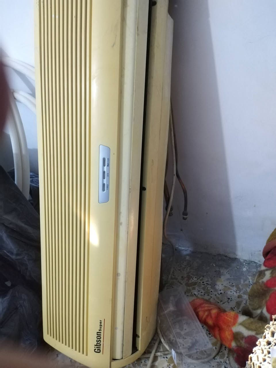 سبلت للبيع طنين جنرال اب بغداد اب ٢٢٥ الف شغال كامل ***********
