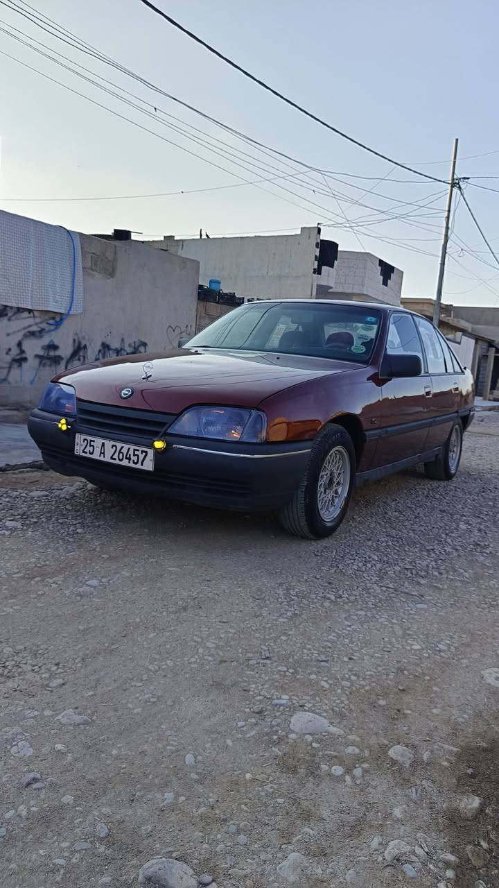 اوميكه رقم كركوك السنويه مشروع وطني 2031رقم دولي هزه جديده دفتربانزين بيها موديل 89كير محرك صدر شرط اسلايت كهربائياة كلها تشتغل كيجات كلها تشتغل بدون حادث صبغ جماليه فقط (السعر28)تحويل وكاله  ابكيفك للبيع ومراوس ((***********))
