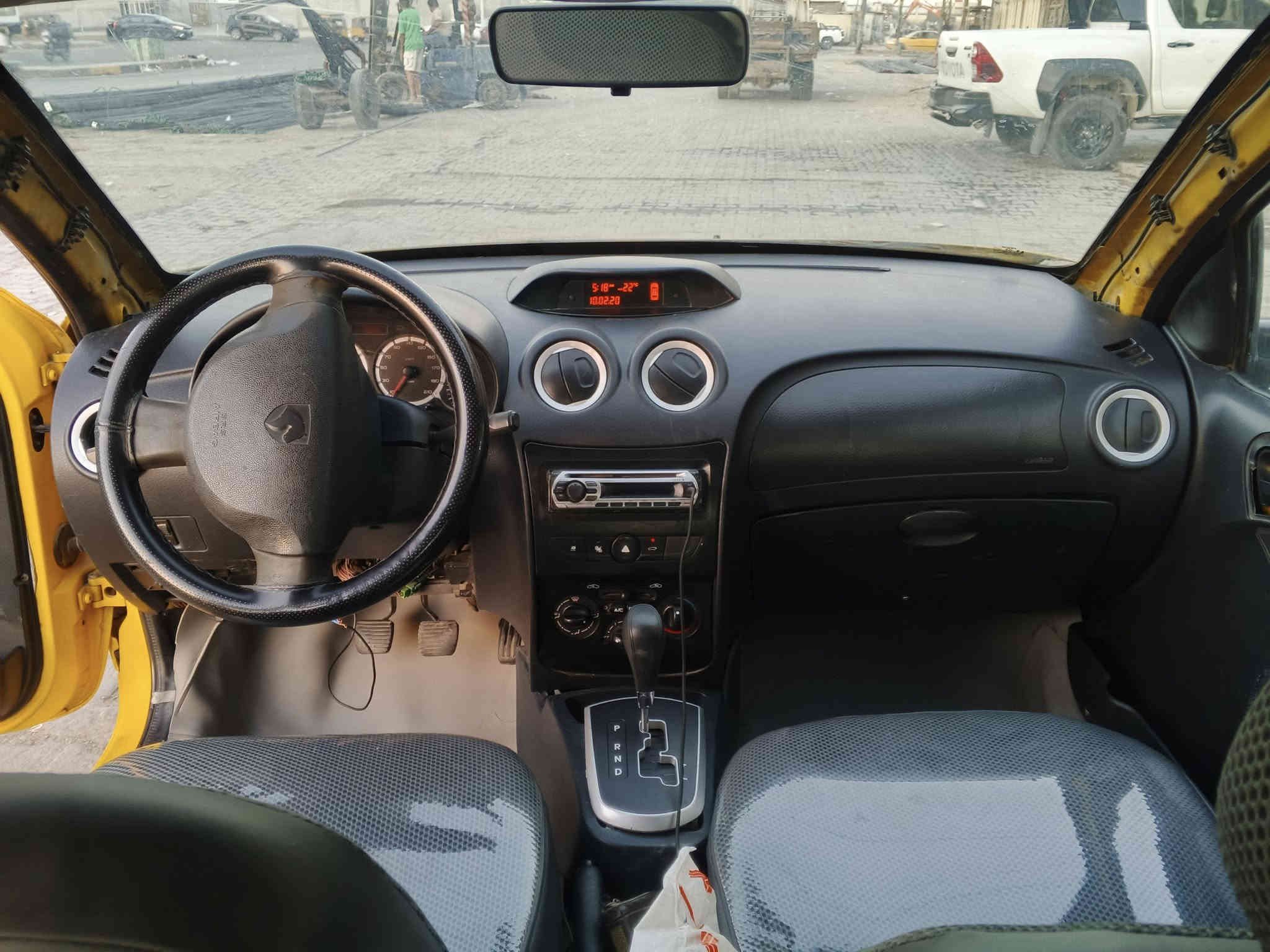 سمند رنا 2014  
مكينه كوري اوتماتيك 

28$
مكاني بغداد مدينة الصدر 
***********
