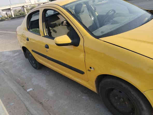 سمند رنا 2014  
مكينه كوري اوتماتيك 

28$
مكاني بغداد مدينة الصدر 
***********
