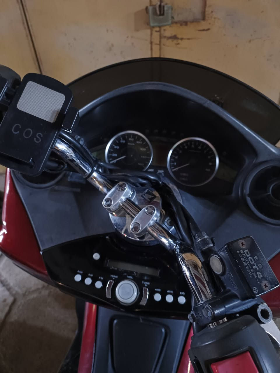 السلام عليكم   للبيع  فورزه 010  دراجه كفاله ما بيها نقص ابد  احلى من الصور بالحقيقه  دراجه 7 نمر 3 تحويلات عادي اوتو كير شغال شلعه ومعدل كلش حلوه كزوز تحويلتين رياضي وكاتم مسجل ابلاد شغال وبيه مواصفات  دراجه ابلاديه محرك بجيس لا مفتوح ولا شي ولا بيه تبخير ولا تنقيص حماوه حته ماتوصل النص  مانع انزلاق وبيها هواي مواصفات صرفيه بانزين ماكو  شغل وطلع وين ما اتريد  دراجه موجوده ب فاو   سعر 15 ورقه وبيها مجال قليل كلش


**إذا كنت صاحب هذا الإعلان وتريد حذفه لأي سبب، رجاءا أرسل رسالة إلى الدعم الفني**