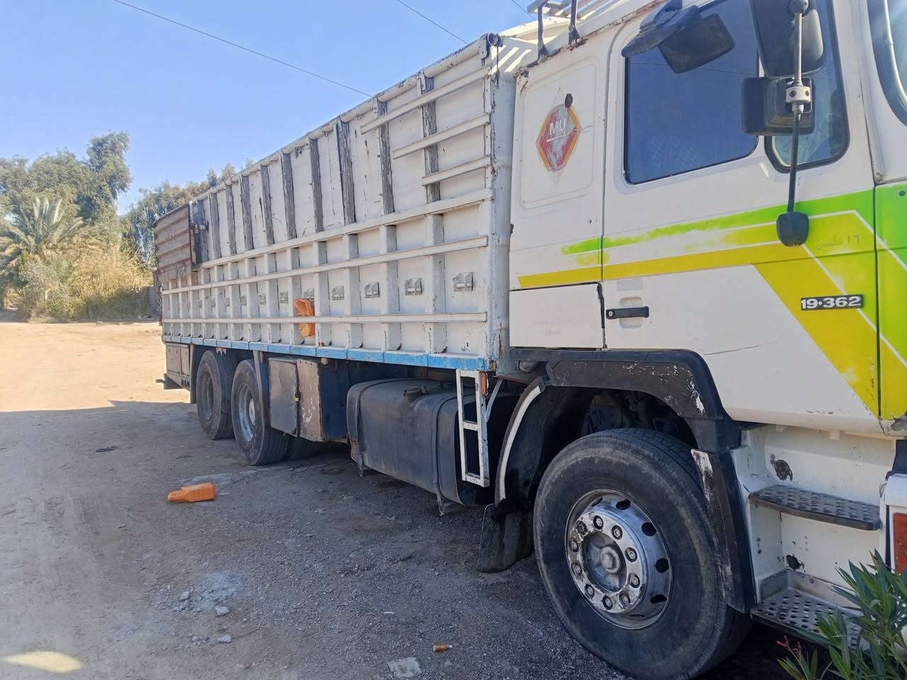 السلام عليكم مان للبيع النتصال عله الرقم ***********
