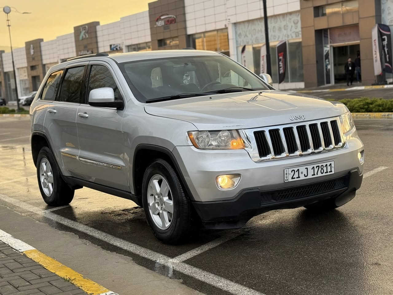 ***********
ملاحظة (سيارة فقط للبيع)
جيب لاريدو موديل(٢٠١٢) 4*4
محرك گير كفاله عامه بشرت فيتر٦سلندر
مواصفات-فورويل-تراكشن-ابواب بصمه-تحكم ستيرن كامل- تبريت مركزي-شاشة حساسات-
كشن كهرباء-بعد مواصفات هواية
سيارة  بابين كلير مال امريكا جلاتين بدون حادص بلادي حتا ما فتحها برغيات شركة بشرت فحص-بدون ارباك -سيارة حالوب ما بيها -بارد مابيها -
تخم طايات جديد صدر جديد سيارة جاهز من كلشي
دعامية لل دعامية بشرت انطيك سنوية رقم جديد حتا
٢٠٣٠ تحويل نفس يوم 
(يرجى عدم الاتصال إذا لم تكن عميلاً لدينا.)
سعرها  ١٤٨$ سعر جوه كل سوك

جێپ لاریدۆ مۆدێل 2012 ‏4×4

ماتۆر و گێر بە کەفالە، 6 سیلەندەر.

مواصفات:

فورویل (4×4)

تراكشن

دەرگا بە بسمە

کۆنترۆڵی ستێرن تەواو

ساردکەرەوەی ناوەندی

شاشە

حەساسات

کورسی کارەبایی

و زۆر تایبەتمەندی تر

سەیارە دوو دەرگایە ( )، کلێری ئەمریکی، جلەتین، بەبێ حادسە.لە وڵاتدا هیچ کارێکی لێ نەکراوە، هەتا برغی شەرکەش نەکراوەتەوە.بە فحص و بەبێ ئێرباگ.سەیارە حالەتی زۆر باشی هەیە، هیچ کێشەیەکی نییە و ماتۆرەکە بارد نییە.

تەخم تایەر نوێ و سەدری نوێ، سەیارە لە هەموو ڕووەوە ئامادەیە.

لە دعامیە بۆ دعامیە، ساڵانە و ژمارەی نوێ هەتا 2030.گواستنەوە هەمان ڕۆژ.

(تکایە پەیوەندی مەکەن ئەگەر کڕیارمان نین.)

نرخی:  ١٤٨  $ خوارتر لە بازاڕ.
