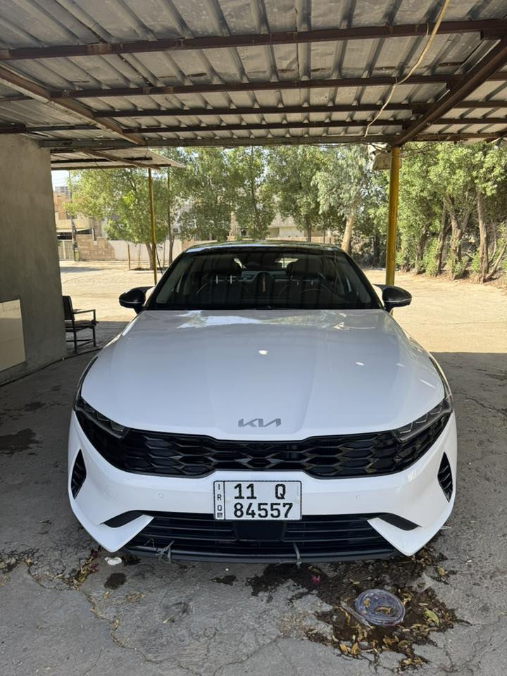 K5 موديل 2024 سياره بغداد فول مواصفات سياره ماشيه 
66الف كيلو مكان سيديه حي العلام سعر 26 مليون 
تواصل ***********
