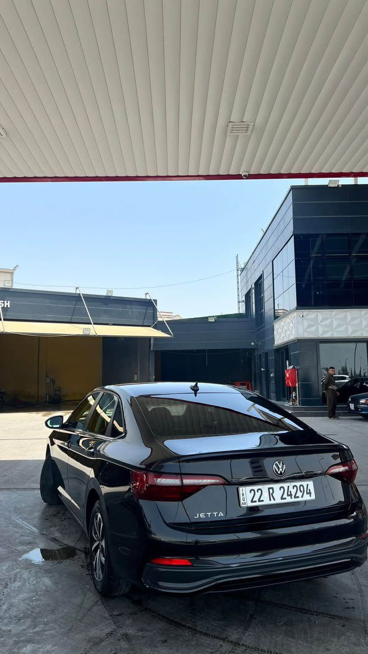 ڤۆکس واگن جیتا jetta vw  مۆدیل 2023 مواسەفات S
رەنگی رەش تەنها نیو بۆنت سبوغ بێ ژۆری بێ ئیرباگ بە شەرتی فەحس، مەکینەو گێڕ هەموو گیـانی بەشەرت، زۆر پاک و خاوێنە،نرخی گونجاوە حیسابی کلین بکە، أربيل, العراق


**إذا كنت صاحب هذا الإعلان وتريد حذفه لأي سبب، رجاءا أرسل رسالة إلى الدعم الفني**