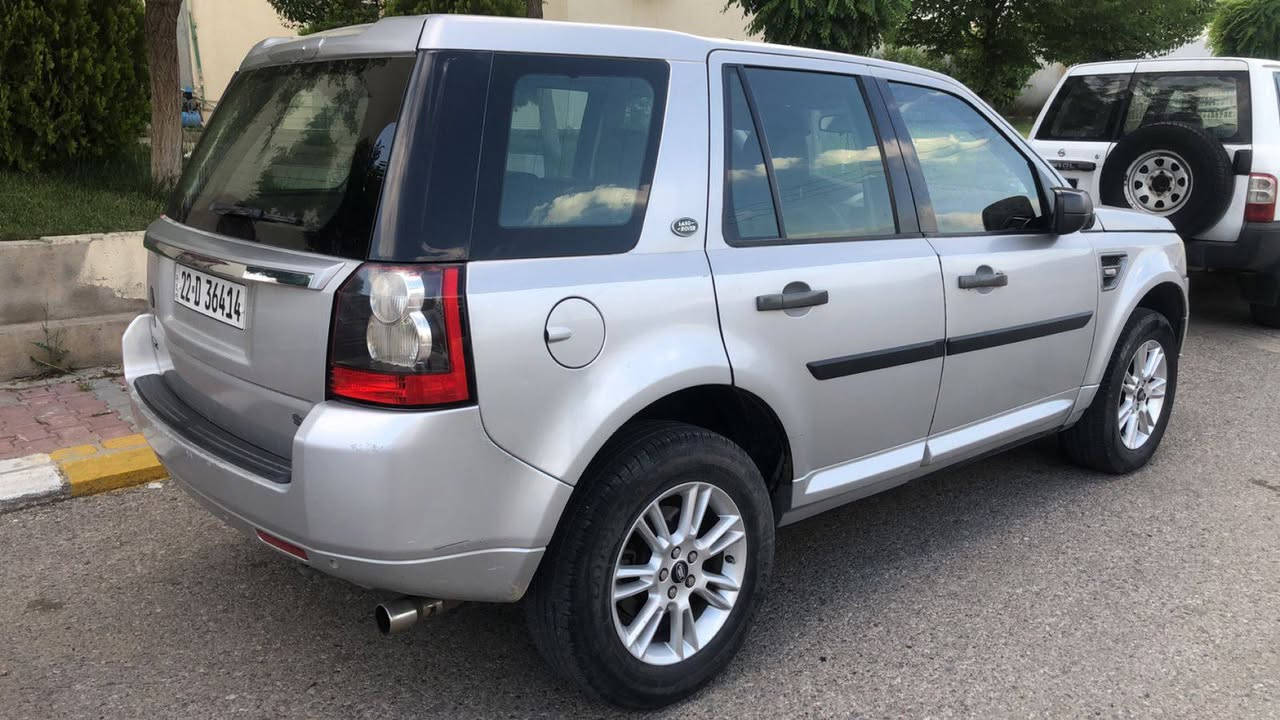 لاند رۆڤەر 2011 فول مواسەفات 
مەکینە 6 بستۆن 
بۆیاخ عامە بێ ناوگرتن 
کشن جلد و کارەبا 
تحدید سورعە دەبڵ اکسل ئۆتۆ 
زۆر توند و تۆڵە 

سعر : لە کۆمێنت داوای بکە ڕاستەوخۆ بۆت دێت 🤖 

گێڕ و مەکینەی بەشەرت 
هیچ کێشەیەکی تێدا نییە 

ژمارەی خاوەنەکەی 
***********
وەتسئاپ
