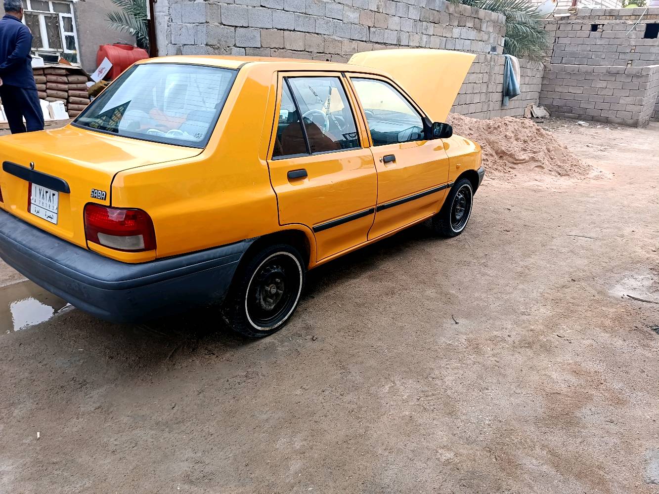 السلام عليكم سايبا مديل 18 سنوية لل 30 بصرة بسمي السيارة نظافتهة مثل بالصورة ضربتهة جاملغ امامي موضح بالصورة البقية كفالة نظيفة كلش مابيهة خياسات مكفولة من كير ومحرك تبريد تدفئه شغال حدادة استوني امبدلهة امامي خلفي السيارة جاهزة من كلشي كهربائيات عارضانيات مابيهة اي نقص سعرها 40 وبيهة مجال رقم الهاتف ***********