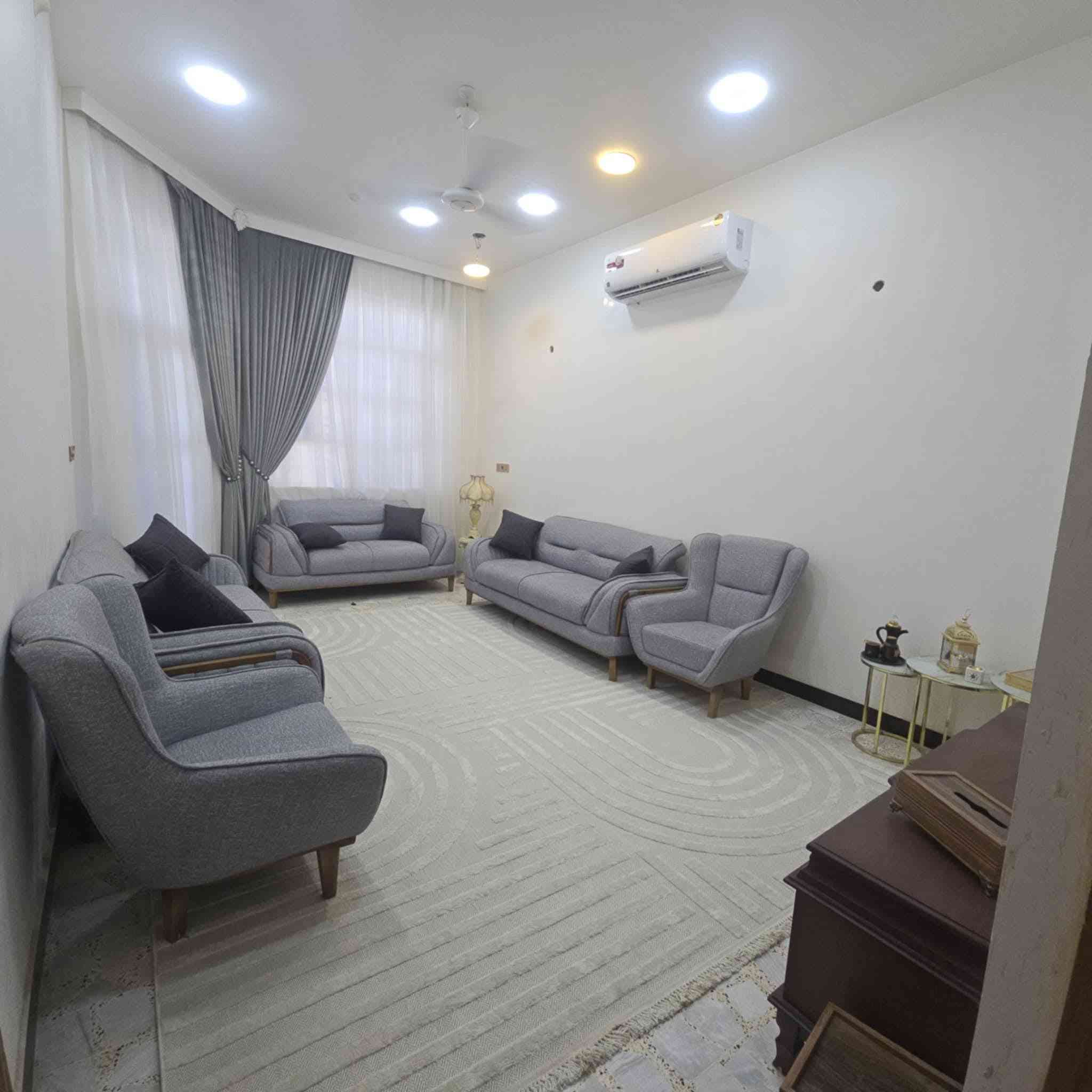 بيت للبيع
بناء حديث الراشديه
مساحه 150
خلف محطه سيد عثمان القديمه
بالقرب من سونار الحي
الاستفسار الاتصال
 ***********
***********
