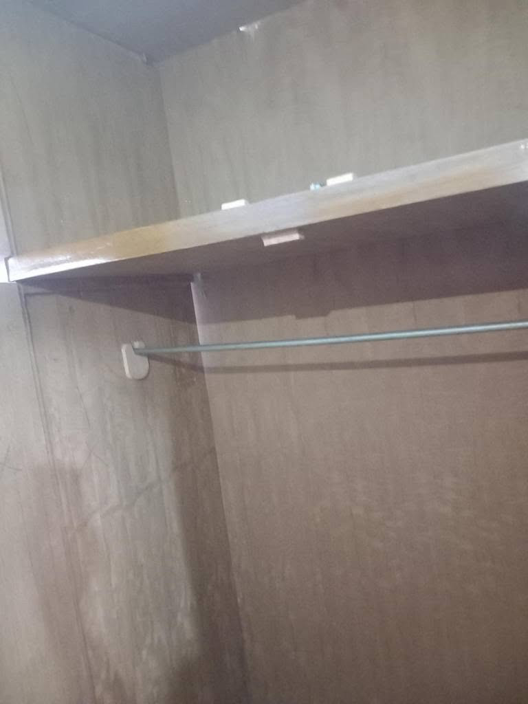 كنتور 6 باب ملحق صاج داخل خارج صاج الظهر معاكس  الكاعيه والسكف بلوك قياس الكنتور 3مترات ونص العرض الارتفاع  مترين ونص والعمق 60 سم السعر  350 وبي مجال  العنوان بغداد الكرخ تقاطع درويش البياع شارع البداله الانتصارسوق اميمه فرع مجمع الرازي ع اليمنه منتصف شارع ع اليسرى خلف مي اور
***********
*********** بغداد, العراق

